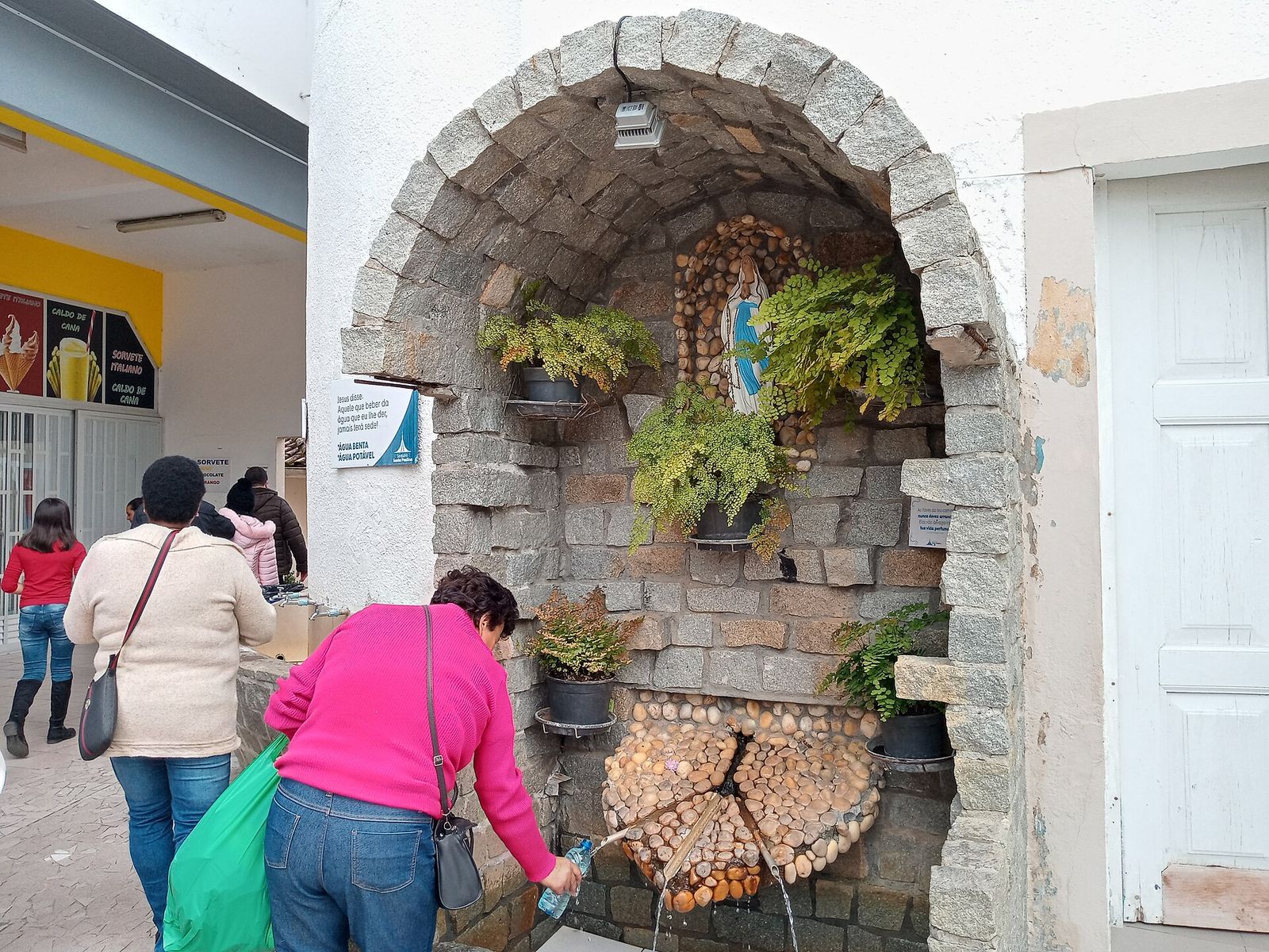 Gruta de devoção em Nova Trento